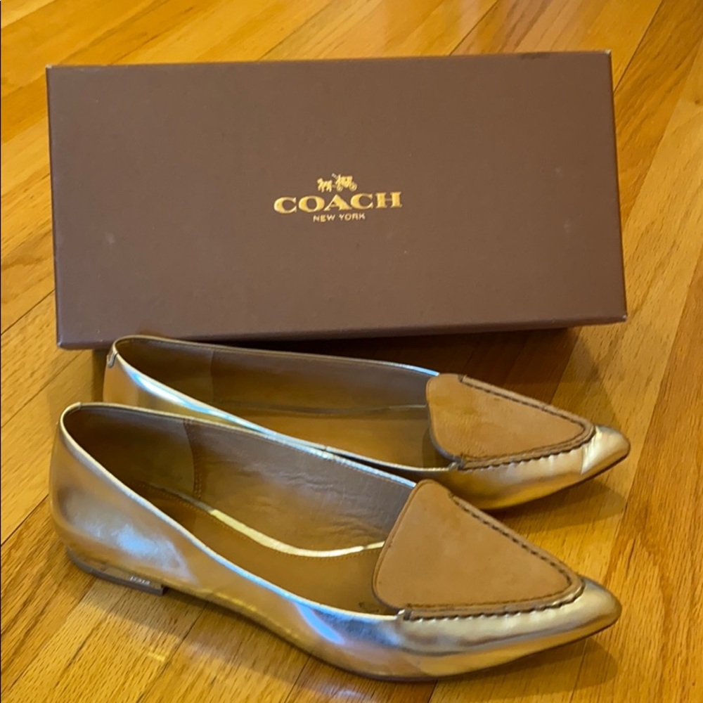 Coach flats